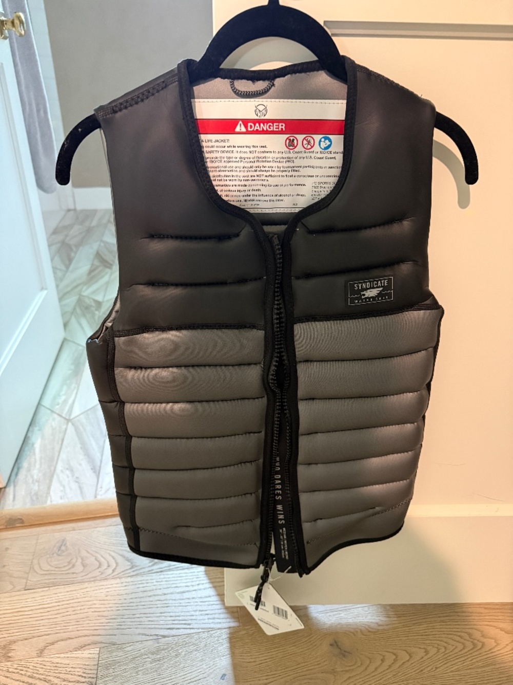 Syndicate Pro Vest